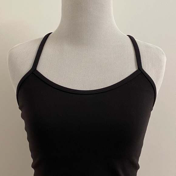 2 White and black Power Y Lion Activewear Tops - Picture 6 of 9